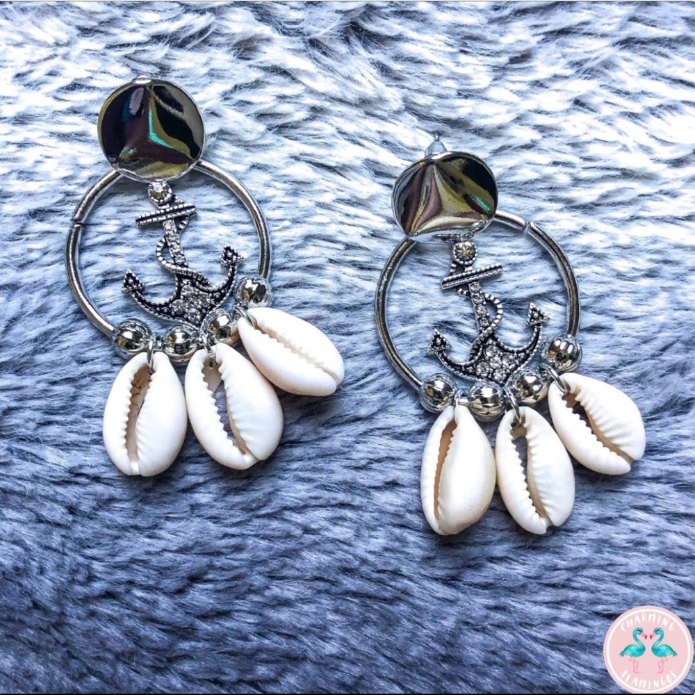 Seashell Anchor Earrings